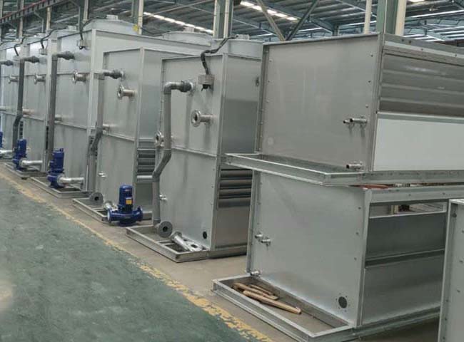 閉式冷卻塔生產(chǎn)車間